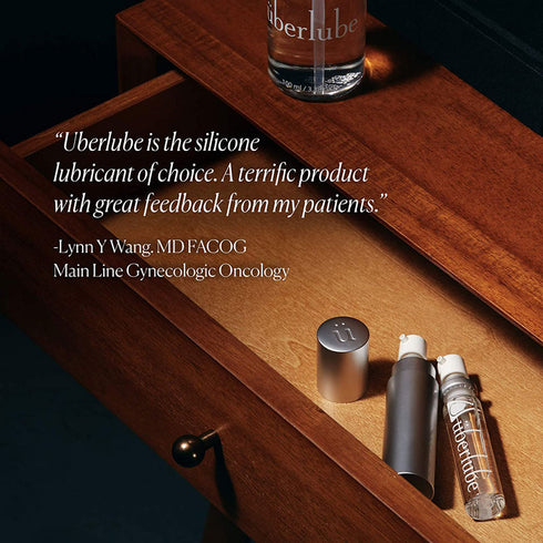 überlube Pink Estuche recargable y 1 inserto 15ml